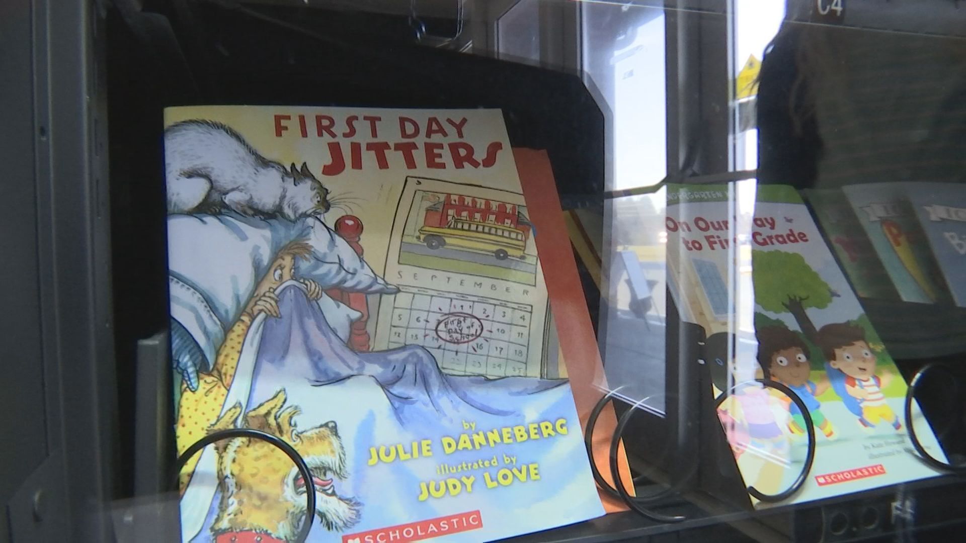 REIDLAND BOOK VENDING MACHINE 5.jpg